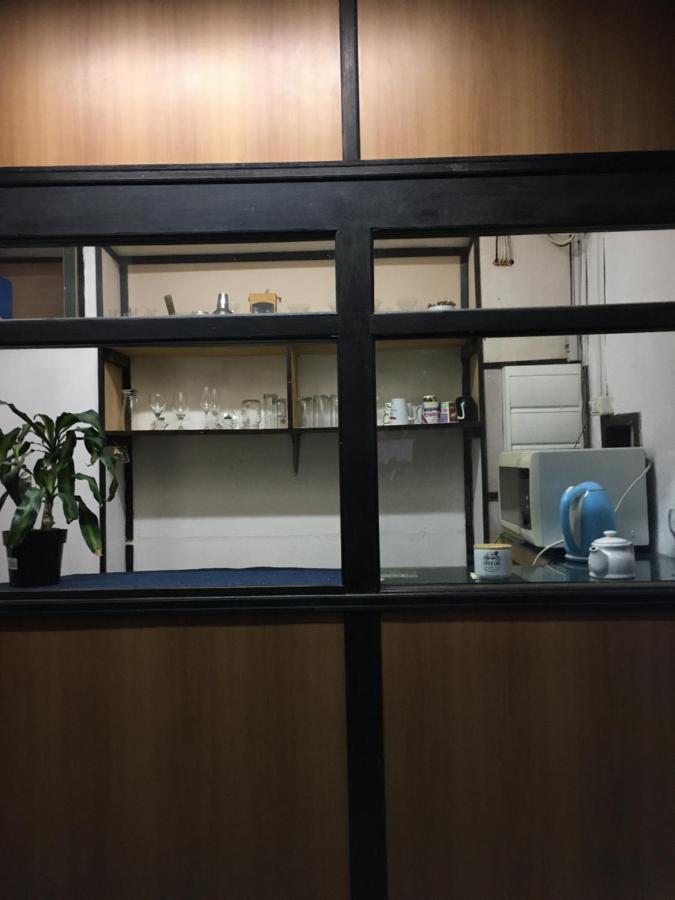 Hostel Parece Mentira Колония-дель-Сакраменто Экстерьер фото
