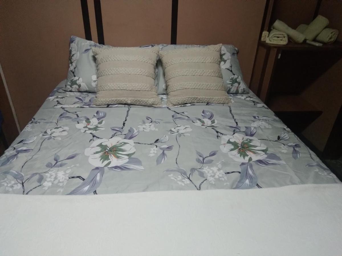 Hostel Parece Mentira Колония-дель-Сакраменто Экстерьер фото